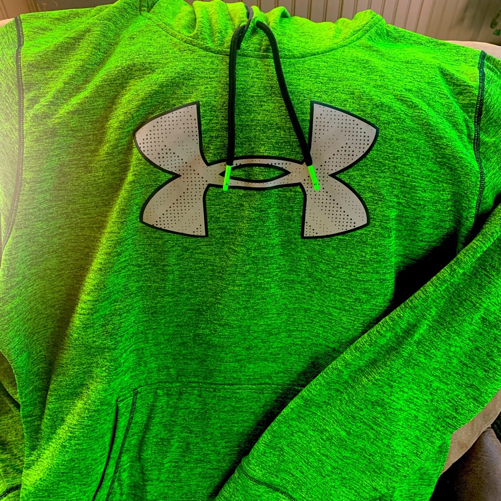 Under Armour Hoodie